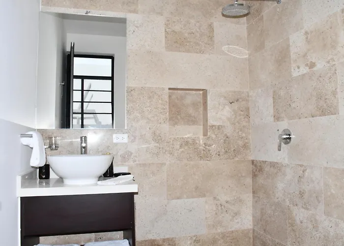 Menesse Luxury By Spot *