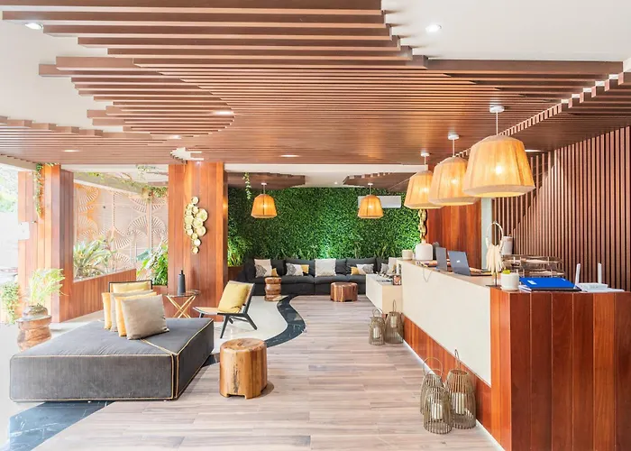 Menesse Luxury By Spot Apartment